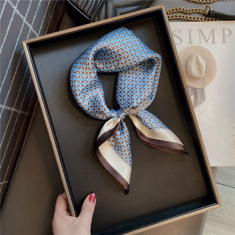 蓝色几何图案真丝53方巾春季韩版职业搭配小丝巾女系脖子领巾绑包