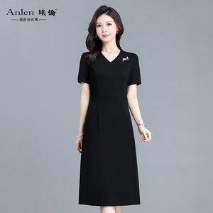 埃伦黑色气质连衣裙女夏季2026新款高级时尚小众减龄遮肚优雅长裙