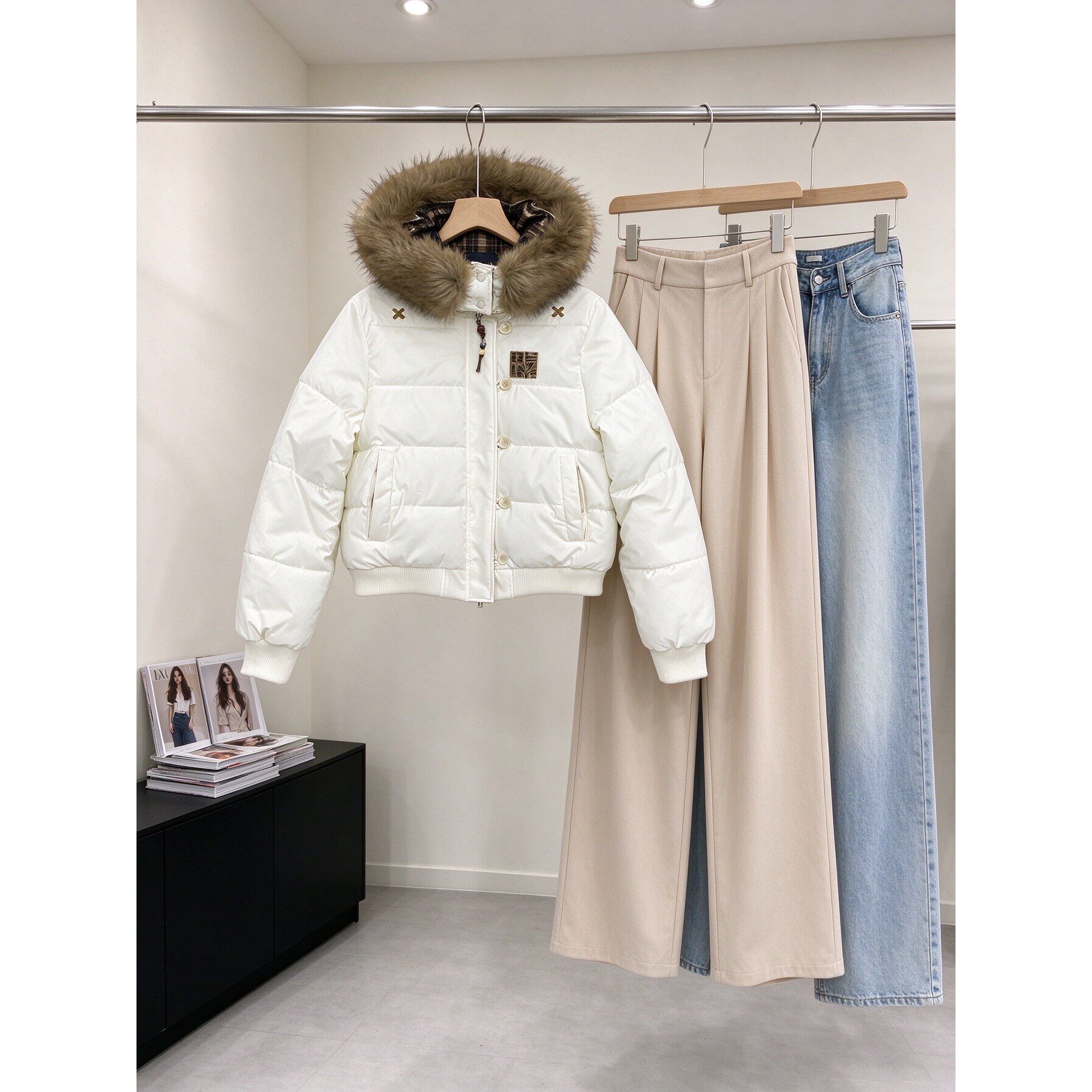 冬季新款新中式大毛领棉服女短款贴布显瘦不臃肿女士百搭外套