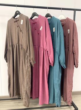 18307新中式斜襟盘扣棉麻长袖连衣裙宽松大版套头立领高腰中长裙