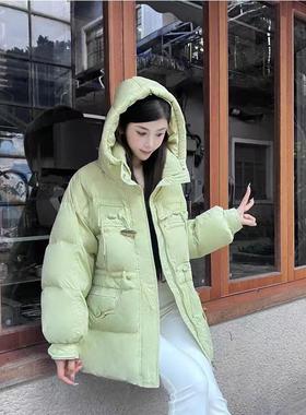 20613欧货立领保暖工装收腰显瘦牛角扣羽绒服高级保暖白鸭绒外套