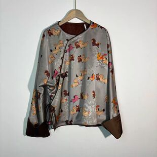 23222老钱风新中式斜襟珠扣国风系带长袖上衣宋锦提花圆领茶服女
