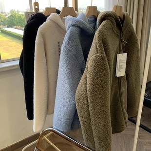 日版 秋冬纯色百搭宽松保暖厚摇粒绒抓绒羊羔毛连帽外套女 U家同款