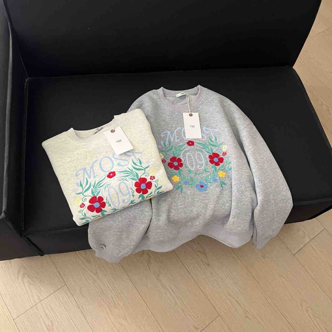 自留推荐韩国东大门秋小个子女生短款卫衣玫瑰花刺绣宽松女士上衣