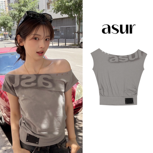 【杨超越同款】asur斜领露肩短袖
