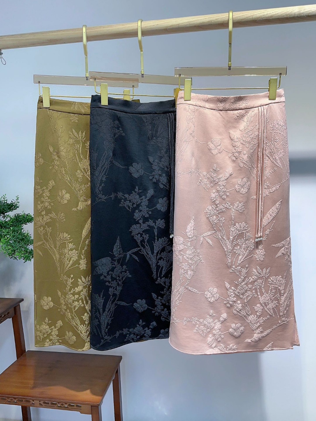 中式纯色修身显廋中长包臀半身裙