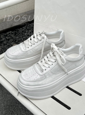 IDO/TT欧货女鞋2026早春新款擦旧牛皮圆头系带松糕厚底百搭休闲鞋