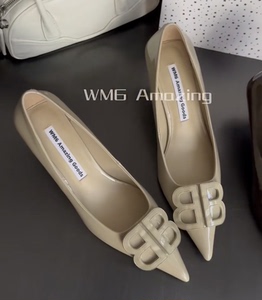 WM6欧货2024春新款女鞋漆皮尖头浅口波浪果冻扣气质时装高跟单鞋