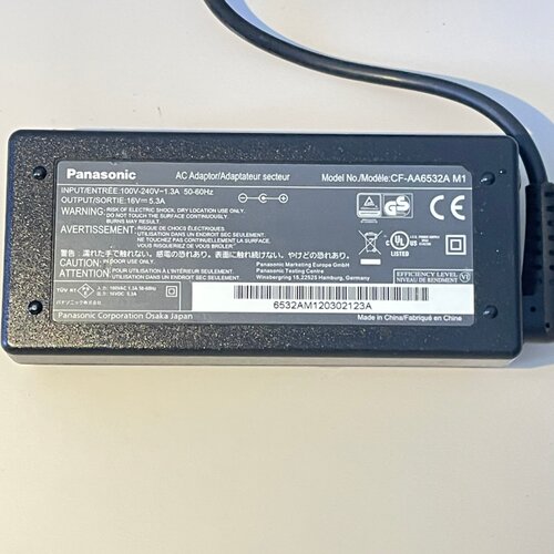 松下CF-SV7 SV8 SV9 CF-LV7 LV8 LV9电源适配器充电器16V 5.3A