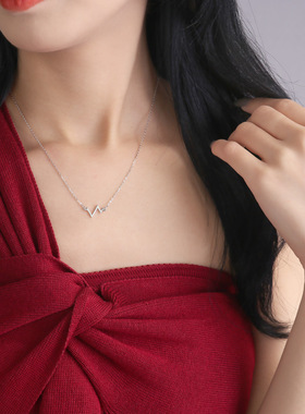 爆款爱恋心跳项链女S925纯银爱心电图简约时尚小众设计百搭项饰