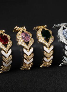 跨境欧美中东珠宝首饰饰品高级小众嘴唇女士手链可调节锆石手链女