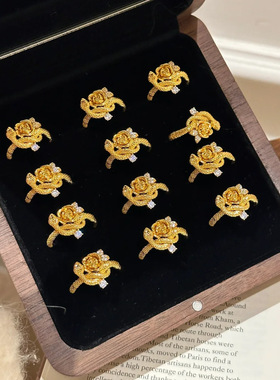 新中式本命年蛇年玫瑰灵蛇缠绕戒指小众时尚高级感镶钻玫瑰花女戒