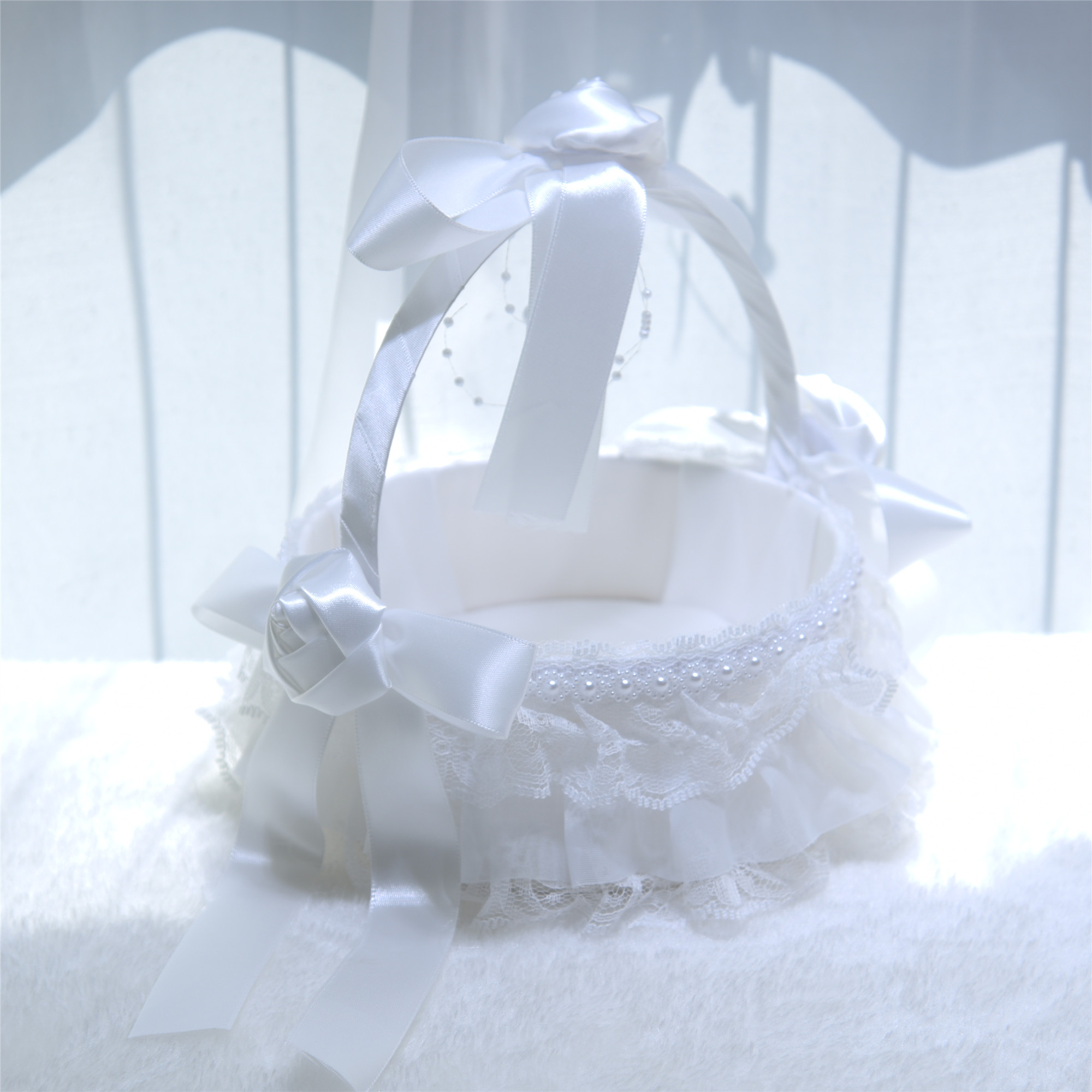 婚礼花童小花篮子撒花瓣送戒指新娘伴娘手提藤编蕾丝节日表演