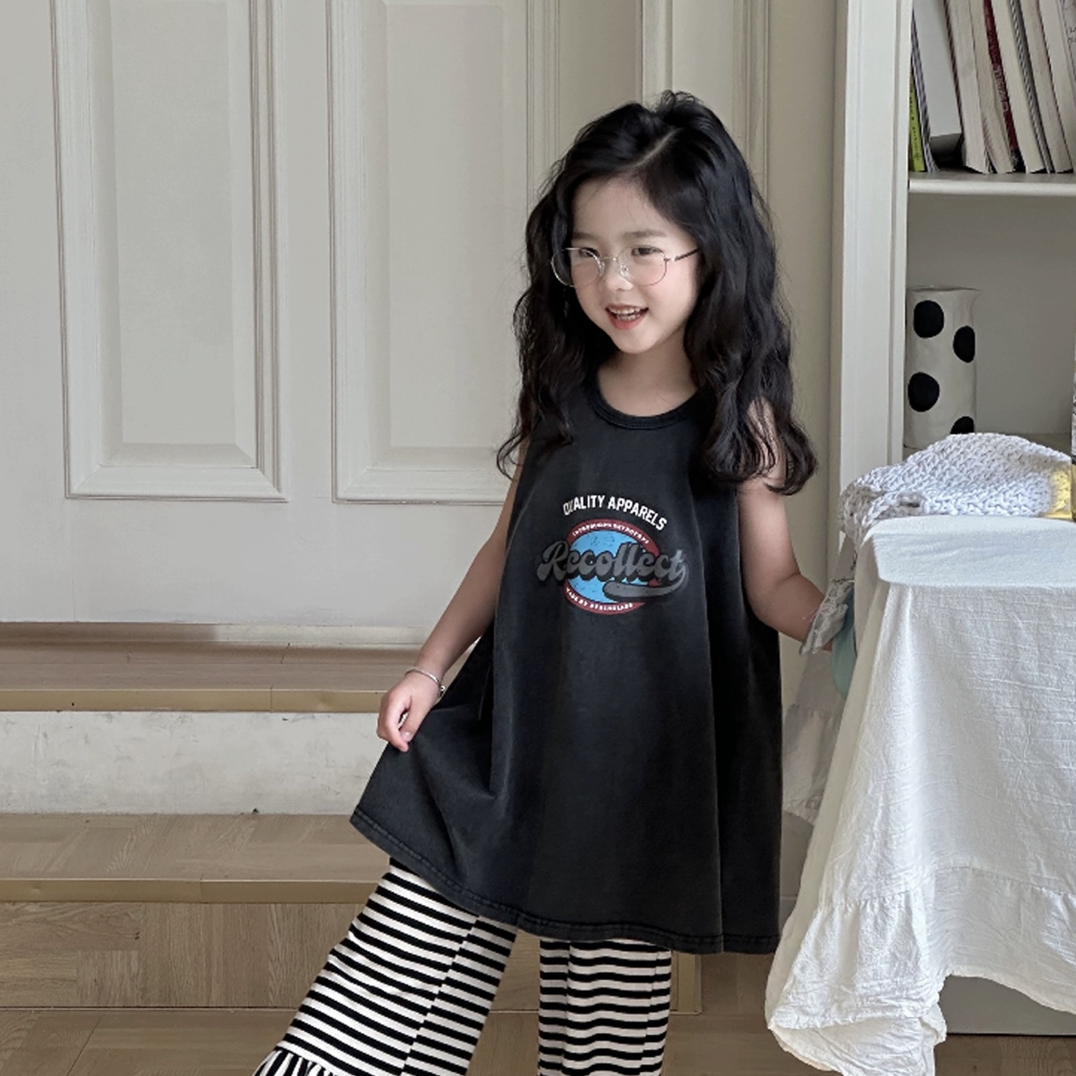 夏季新品女童字母印花无袖背心裙2025韩版宝宝百搭中长T裙连衣裙