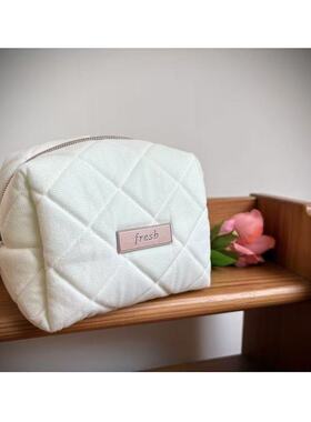 68包邮｜薄荷奶绿毛绒小胖子棉花糖小众Q萌菱形格化妆收纳包