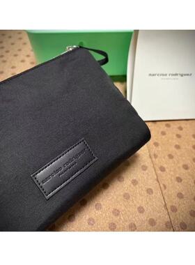 68包邮｜高品质香水品牌经典黑色双拉链手提散步化妆收纳包袋