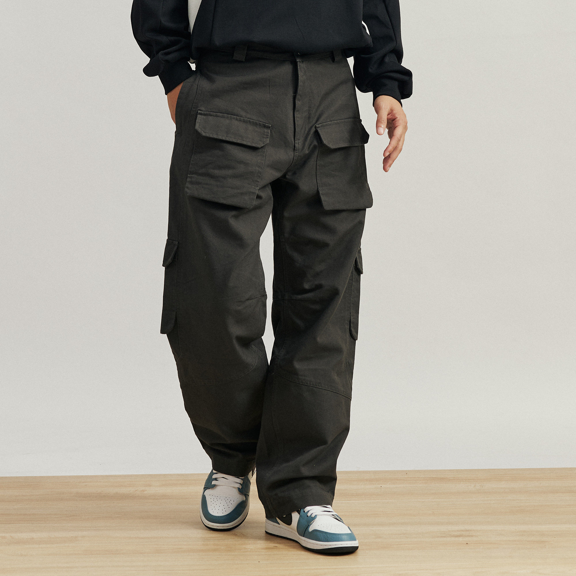 薄款硬挺多口袋日系复古户外直筒