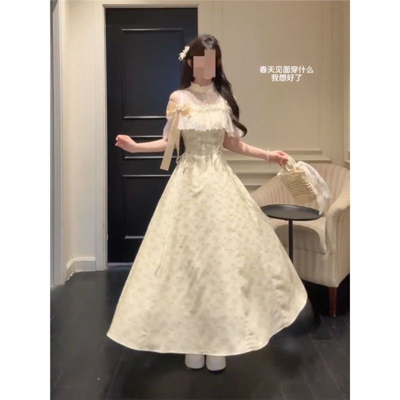现货森系甜美碎花收腰显瘦连衣裙