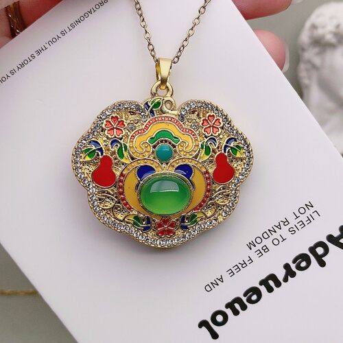 绿玛瑙项坠玉髓吊石链时尚