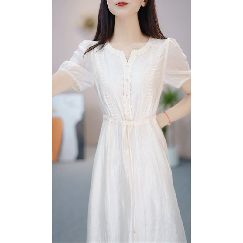 今年流行爆款短袖连衣裙女