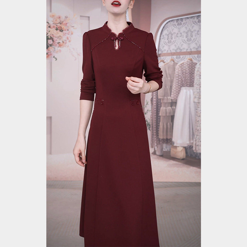 高档国风长袖改良旗袍连衣裙女2026春秋新款喜婆婆妈妈婚宴礼服裙