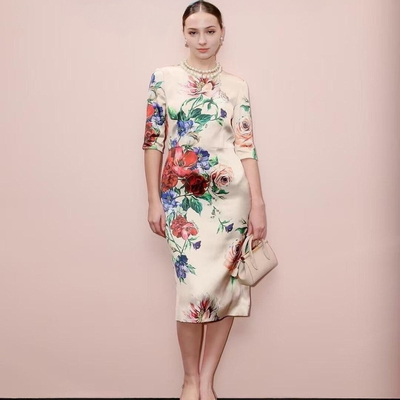 缎面真丝印花裸粉色旗袍连衣裙