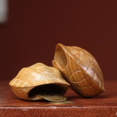 绿檀木雕空心龟壳手把件