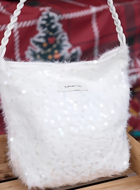 小众时髦白色亮片毛毛小香hobo水桶女生单肩大容量斜挎包包礼物