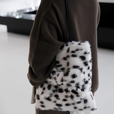 单肩包方形甜酷风气质贴袋蝴蝶结