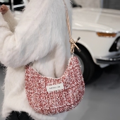 小众气质红金小香百搭女生通勤拉链单肩月牙斜挎包生日礼物