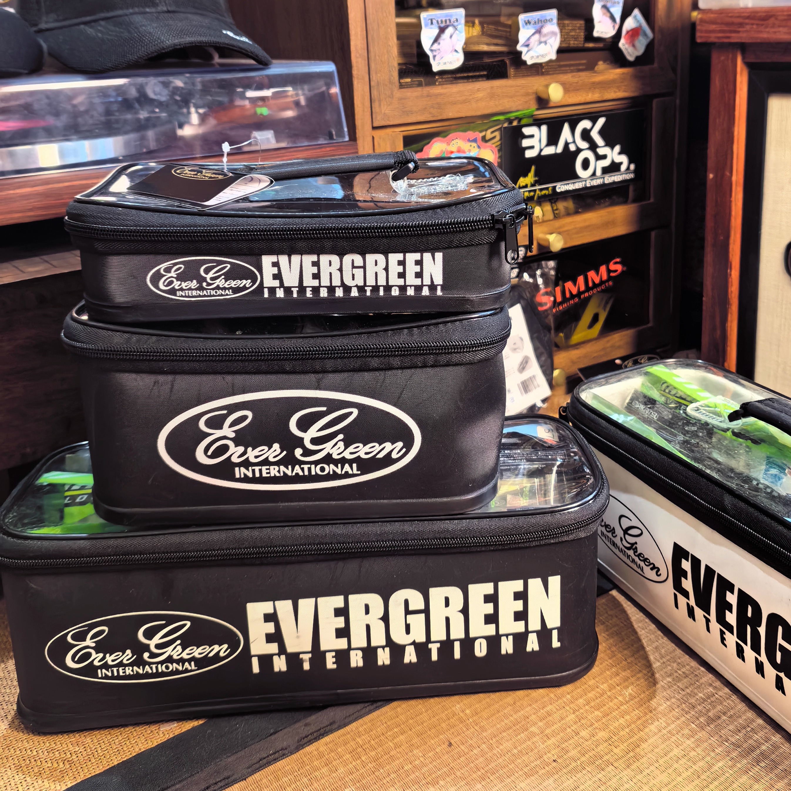 EG Evergreen路亚盒长饵盒手提便携拉链式透明可视软式饵盒