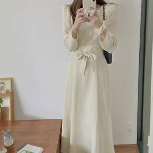 法式温柔风系带收腰连衣裙女长袖长款显瘦气质裙26年新韩国东大门