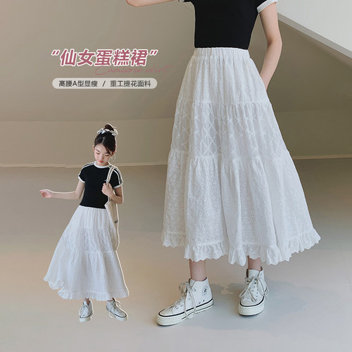 艾上朵女大童白色半身裙