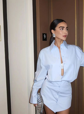 ins博主同款衬衫裙日常可穿天蓝色设计感复古性感收腰包臀连衣裙