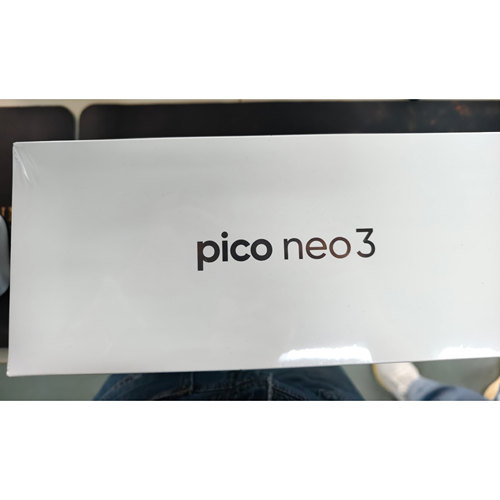 PICO Neo 3 VR一体机 8+128G 白色款支持VR游戏观影沉浸感强