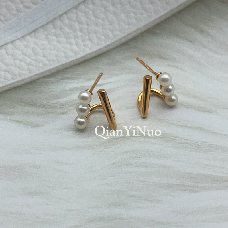 设计师款平衡木珍珠耳钉女仙女气质金色百搭耳环温柔淑女型耳饰