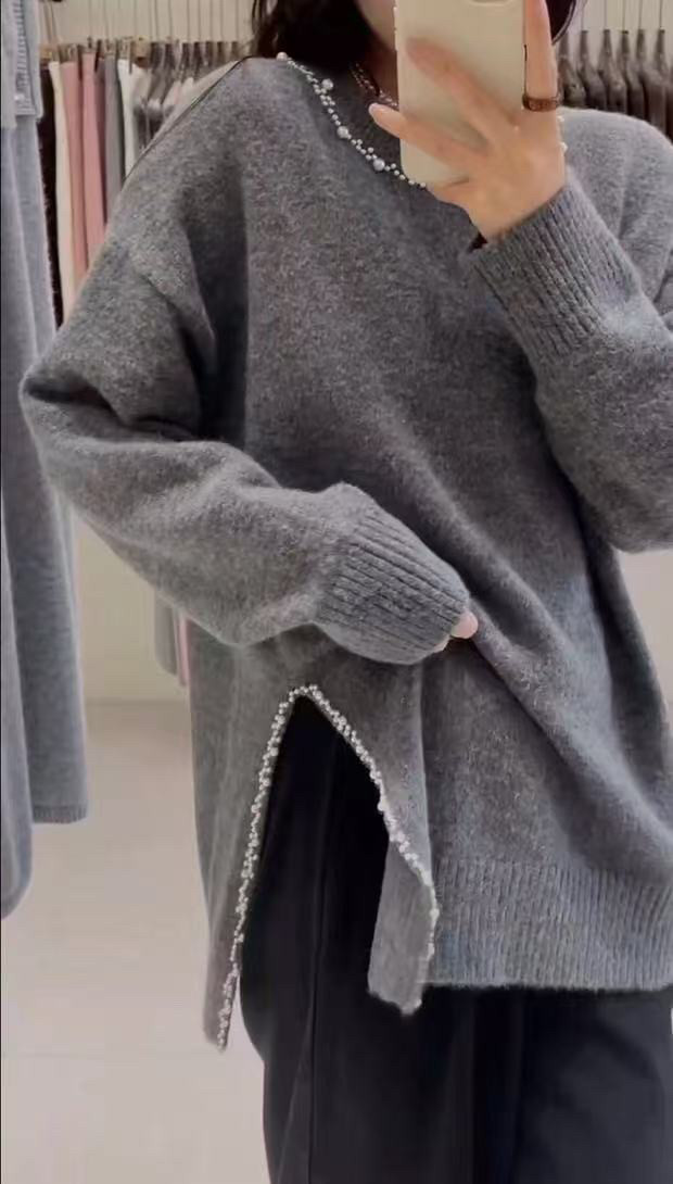小众慵懒风开叉设计感圆领宽松针毛衣