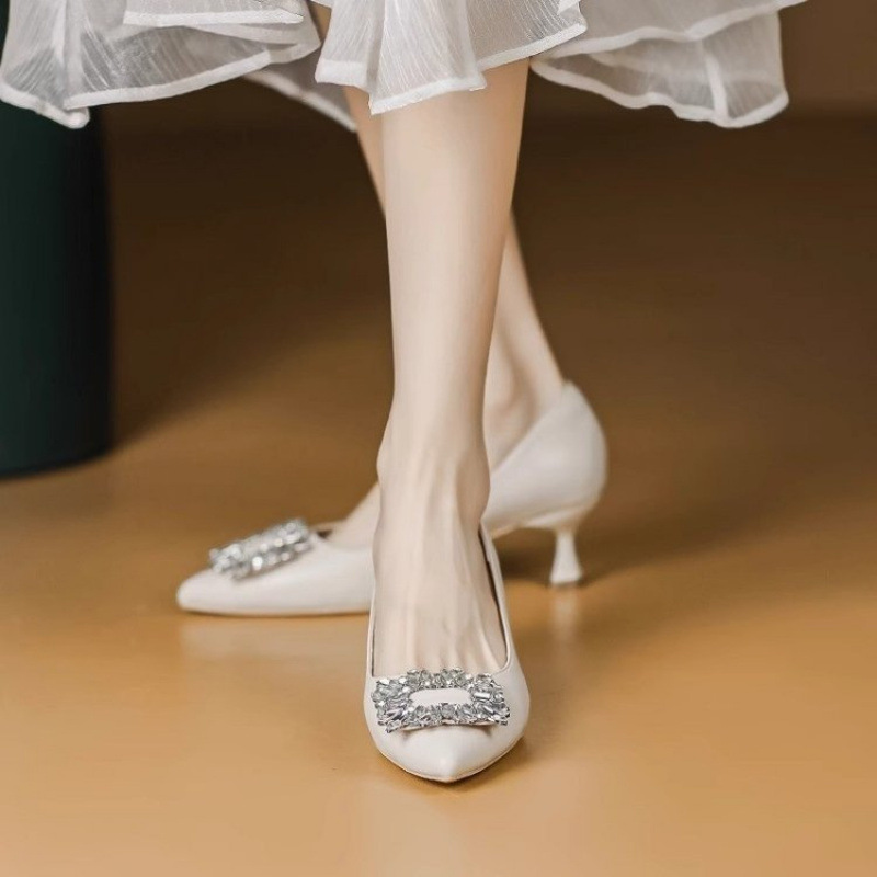 尖头高跟鞋少女细跟2025年春秋季新款浅口法式水钻单鞋