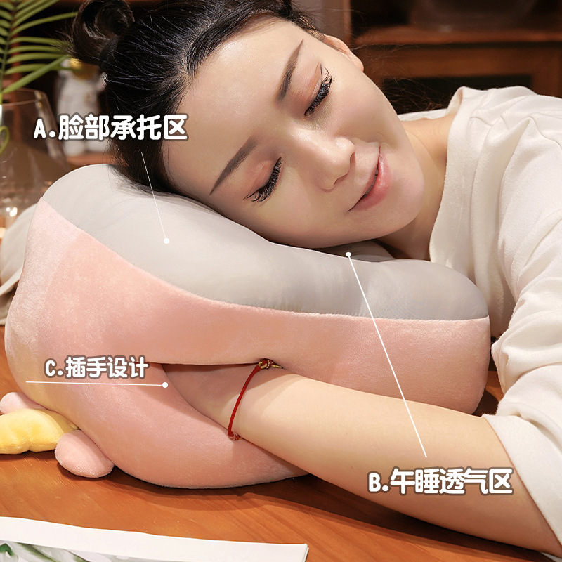 水豚午睡枕趴睡枕小学生办公室睡觉神器儿童桌子午休枕头抱枕趴枕