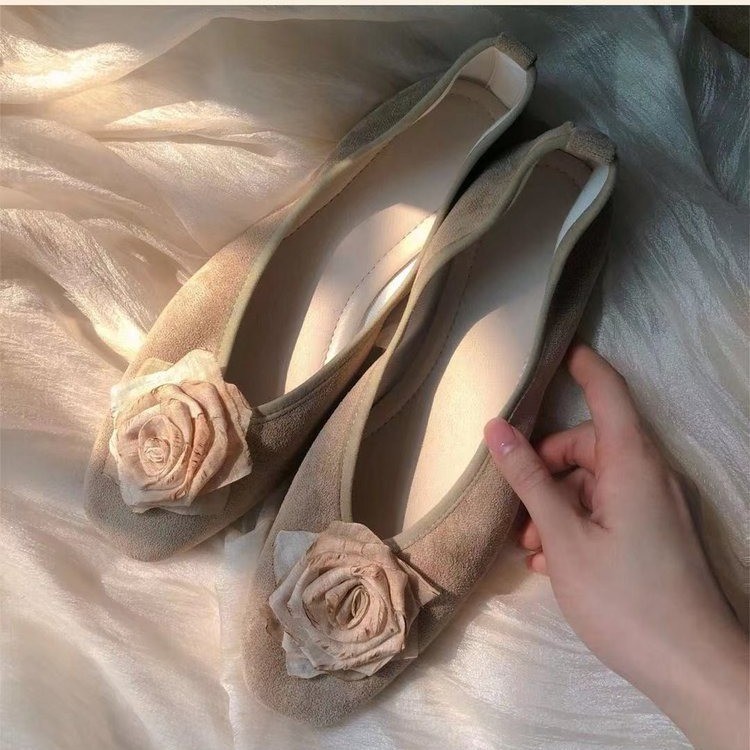 优雅玫瑰浅口豆豆鞋低跟舒适百搭妈妈鞋2025春夏新款配裙子女单鞋