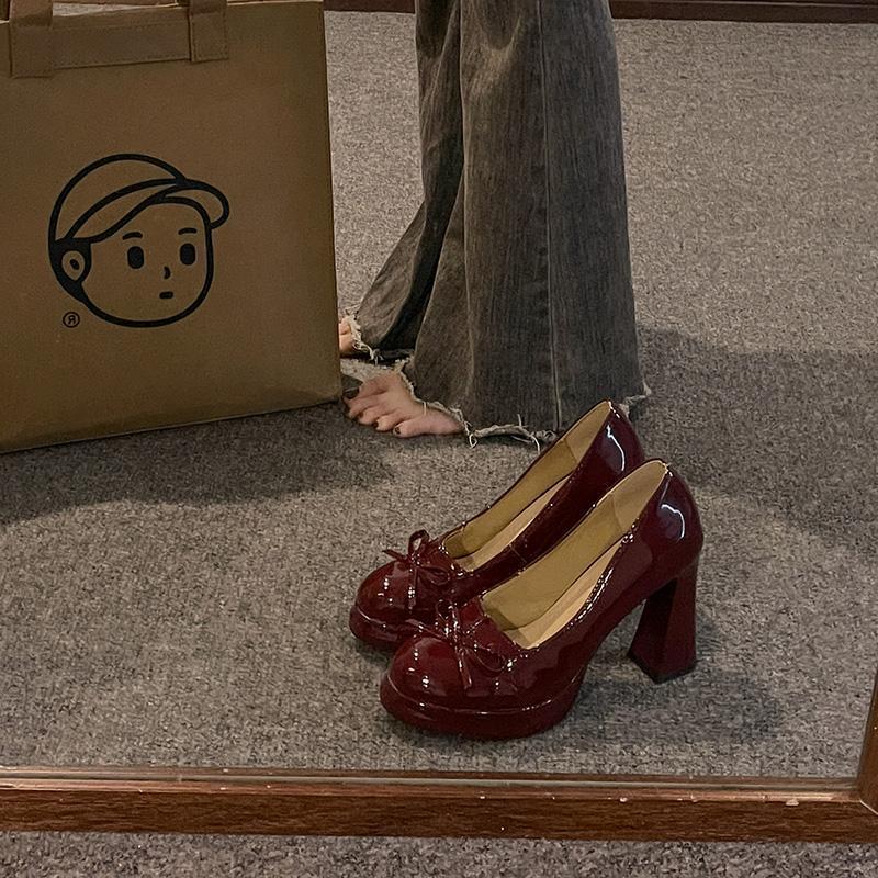 复古港风优雅气质高跟鞋2025新款配裙子百搭增高显瘦圆头粗跟单鞋