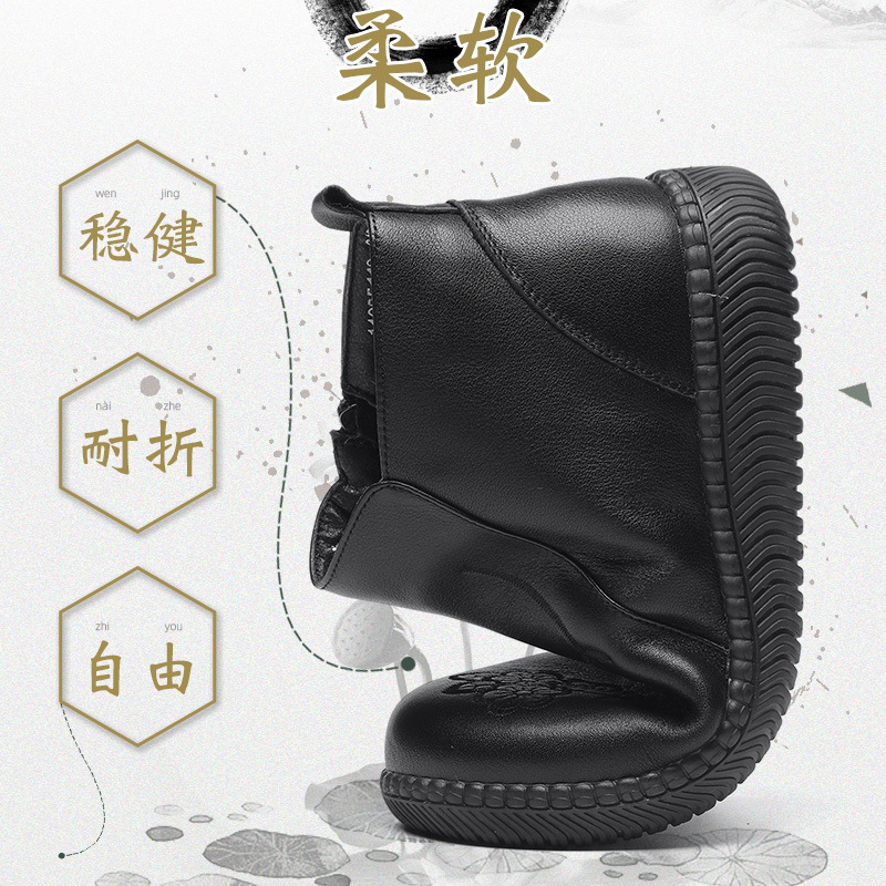 妈妈棉鞋女冬季真皮保暖羊毛老人棉靴2020新款大码牛筋底防滑女鞋