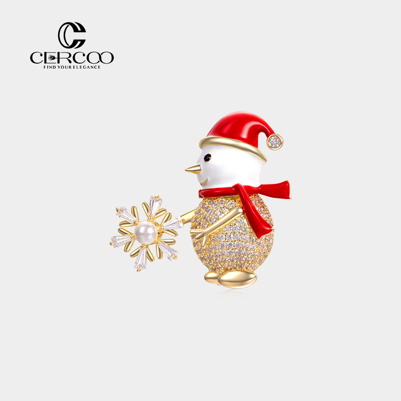 Cercoo/奢蔻圣诞雪人胸针高档女西服胸花毛衣配饰高级感衣服别针