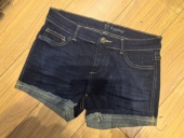 孤品外贸原单短裤 弹力翻边110斤左右穿着