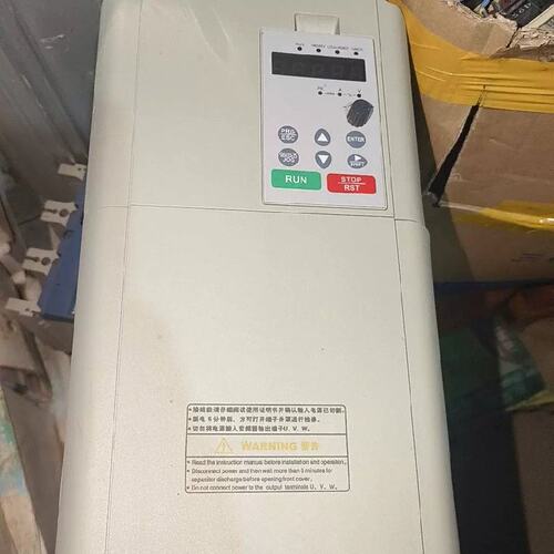 议价FST-650S-015G/018PT4变频器转让 1