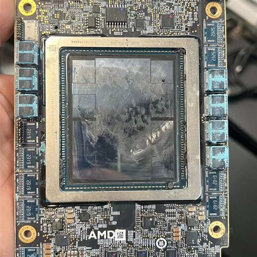 议价AMD Instinct MI300X 坏卡，实物图，有外伤