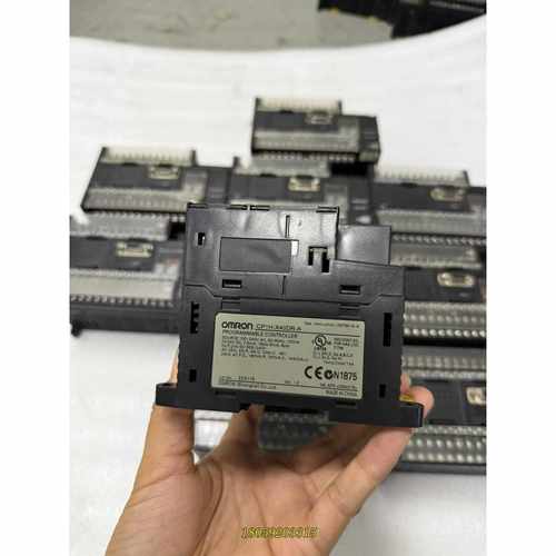 OMRONCP1H-X40DR-A PLC程式设计控制器！原装拆机，议价