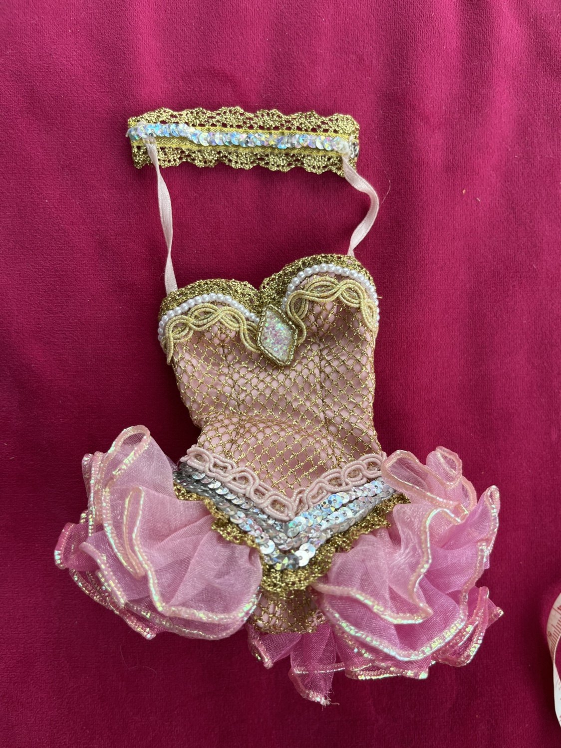 madame alexander 亚历山大四分娃裙子 瑕疵