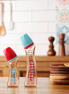 日本现货betta贝塔智能钻石心型花草耐摔防胀气奶瓶树脂ppsu240ml