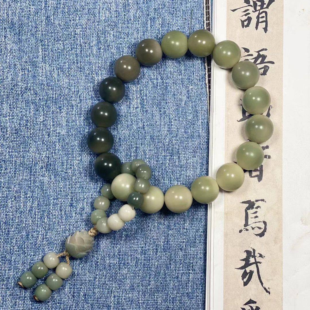 阴皮料菩提根渐变款莲花吊坠手持18mm(盘玩袋)